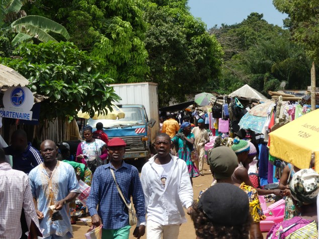 marché bafia.JPG